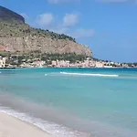 Calypso\'S Shell